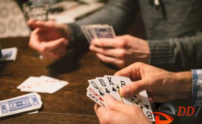 Cách sắp xếp khi chơi game bài Tấn 